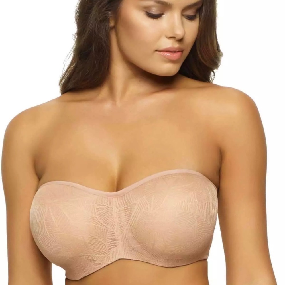 NWT Felina Delightful Seamless Lace Bandeau, 40D